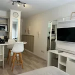 Monoambiente Lujoso En Canitas!